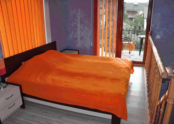 Vila Raganele بيت ضيافة *